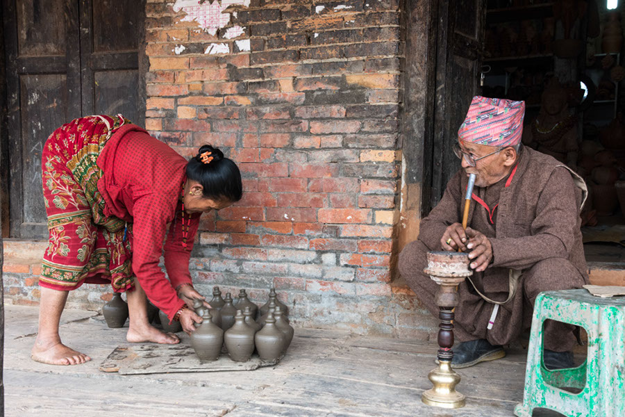 %_tempFileName2777%20Bhaktapur%20-%20Pottery%20Square%