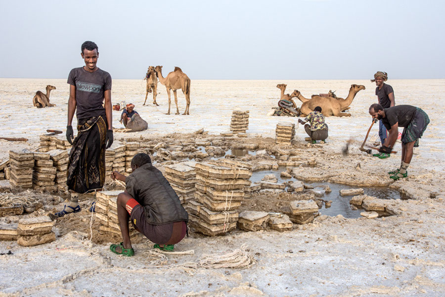 %_tempFileName19%20Danakil%20Salt%20Lake%20-%20miniera%20di%20sale%